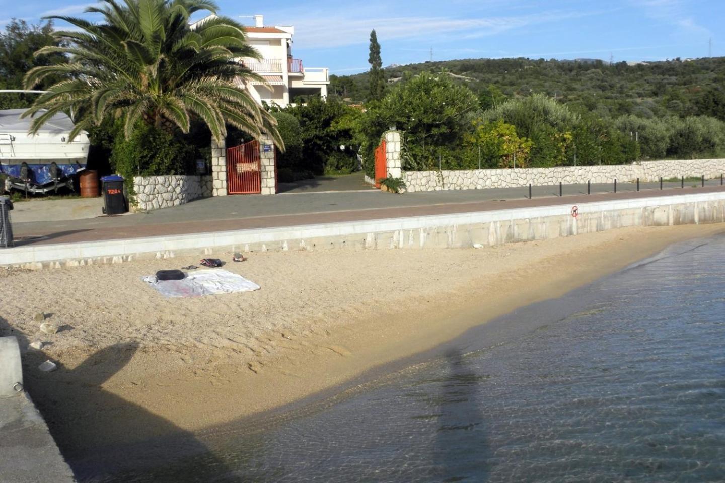 Apartments With A Parking Space Barbat, Rab - 16816 Barbat na Rabu Exterior photo